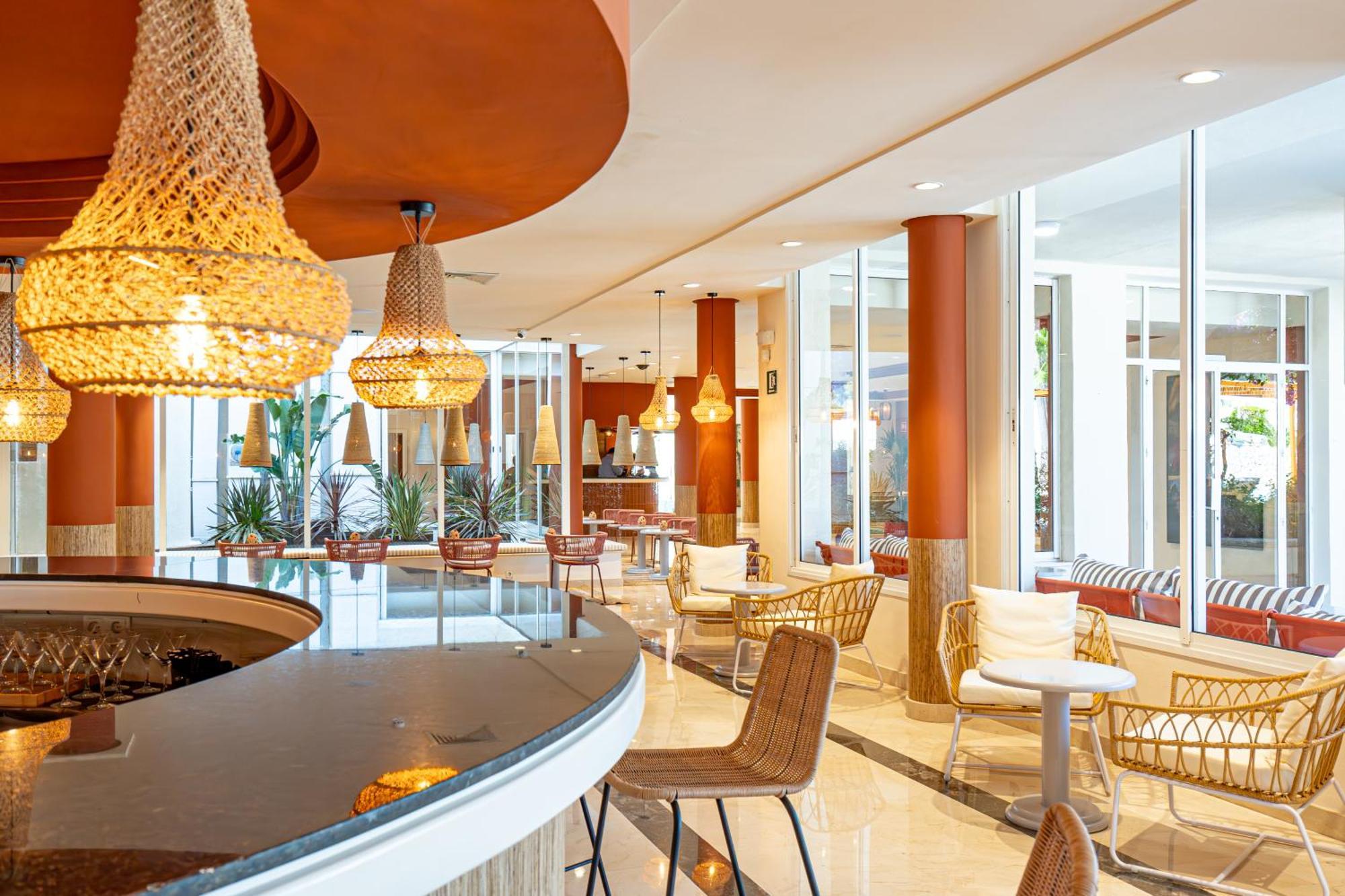 Hotel Rosella Affiliated By Intelier Sa Coma  Eksteriør billede